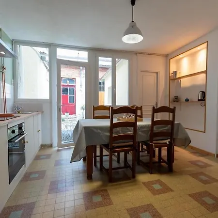 De Charme Au Calme Terrasse Privé Proche Maisons De Champagne Epernay Reims Сasa de vacaciones *