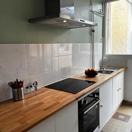Cosy Vertus Avec Terrasse Prive Proche Maisons De Champagne Epernay Reims بيت للعطل *