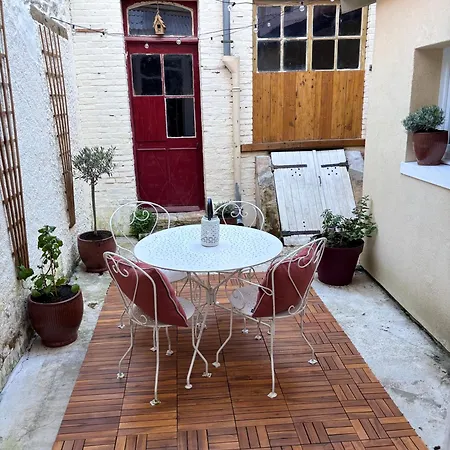 Cosy Vertus Avec Terrasse Prive Proche Maisons De Champagne Epernay Reims
