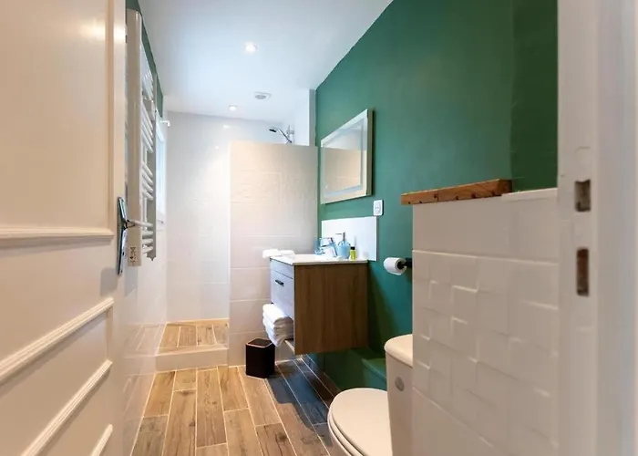 Gite De Charme Au Calme Terrasse Prive Proche Maisons De Champagne Epernay Reims Vakantiehuis