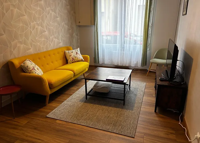 Vakantiehuis Gite De Charme Au Calme Terrasse Prive Proche Maisons De Champagne Epernay Reims *