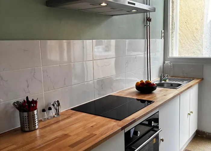 Gite De Charme Au Calme Terrasse Prive Proche Maisons De Champagne Epernay Reims Vakantiehuis *